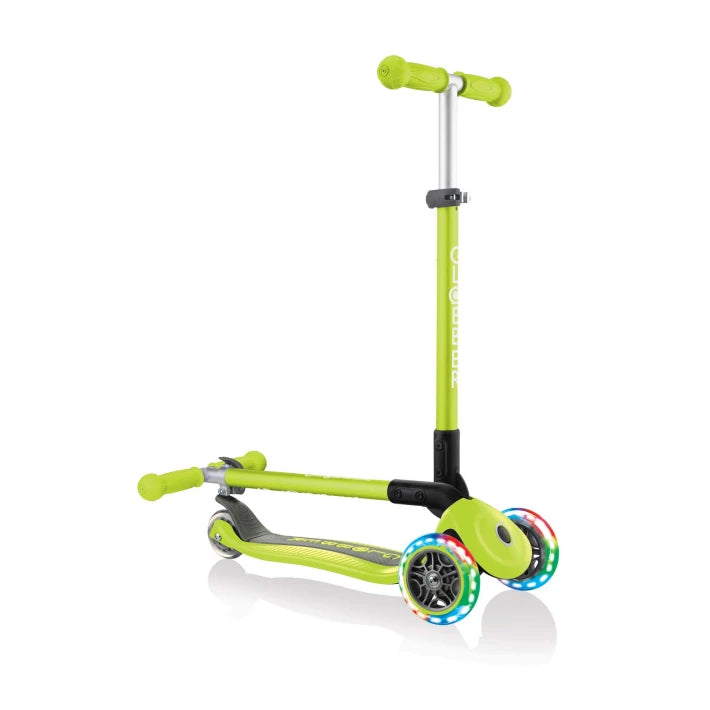 PRIMO FOLDABLE LIGHTS - 3 Wheel Scooters for Kids - Green - MoonyBoon